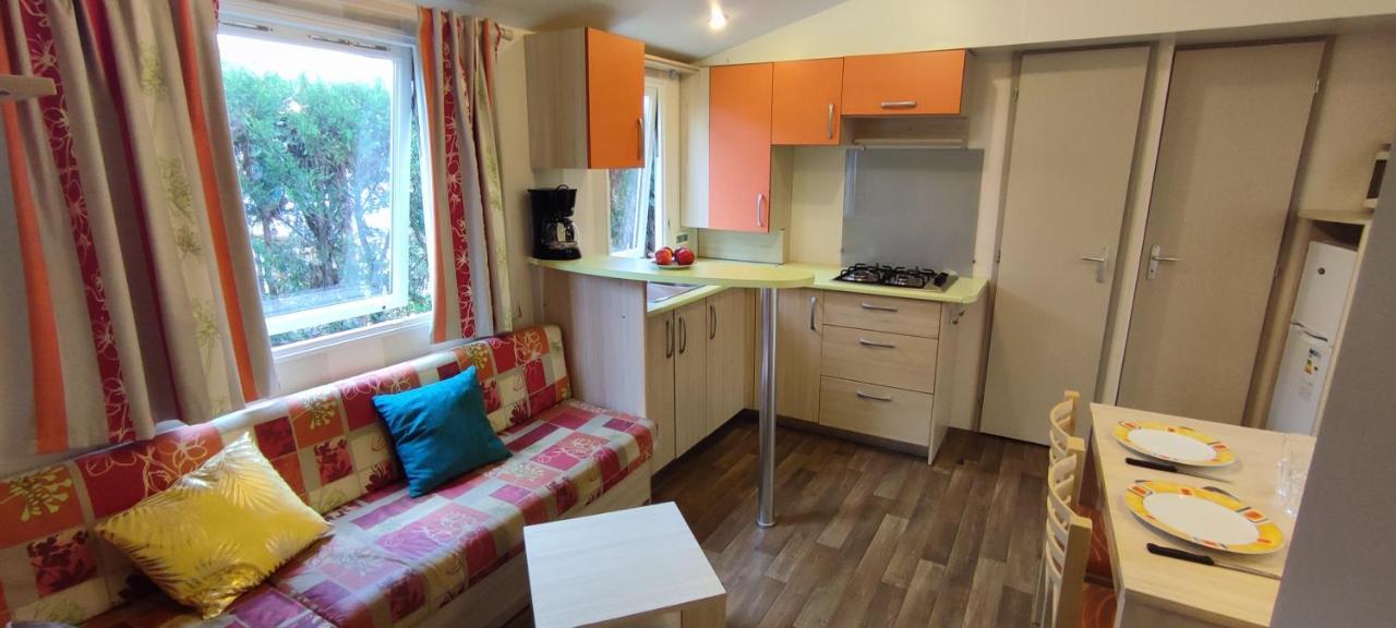 Campsite Mobil 6 Places